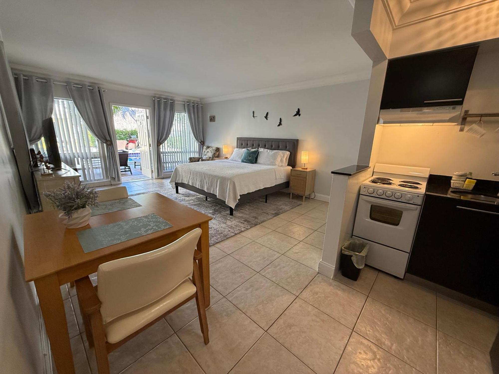 Beach Aqualina Apartments 포트 로더데일 외부 사진