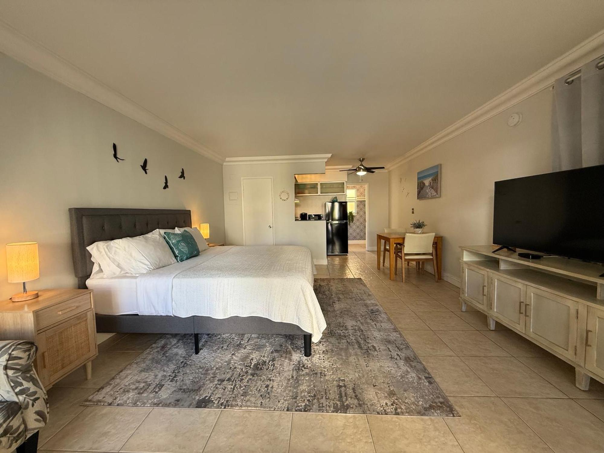 Beach Aqualina Apartments 포트 로더데일 외부 사진